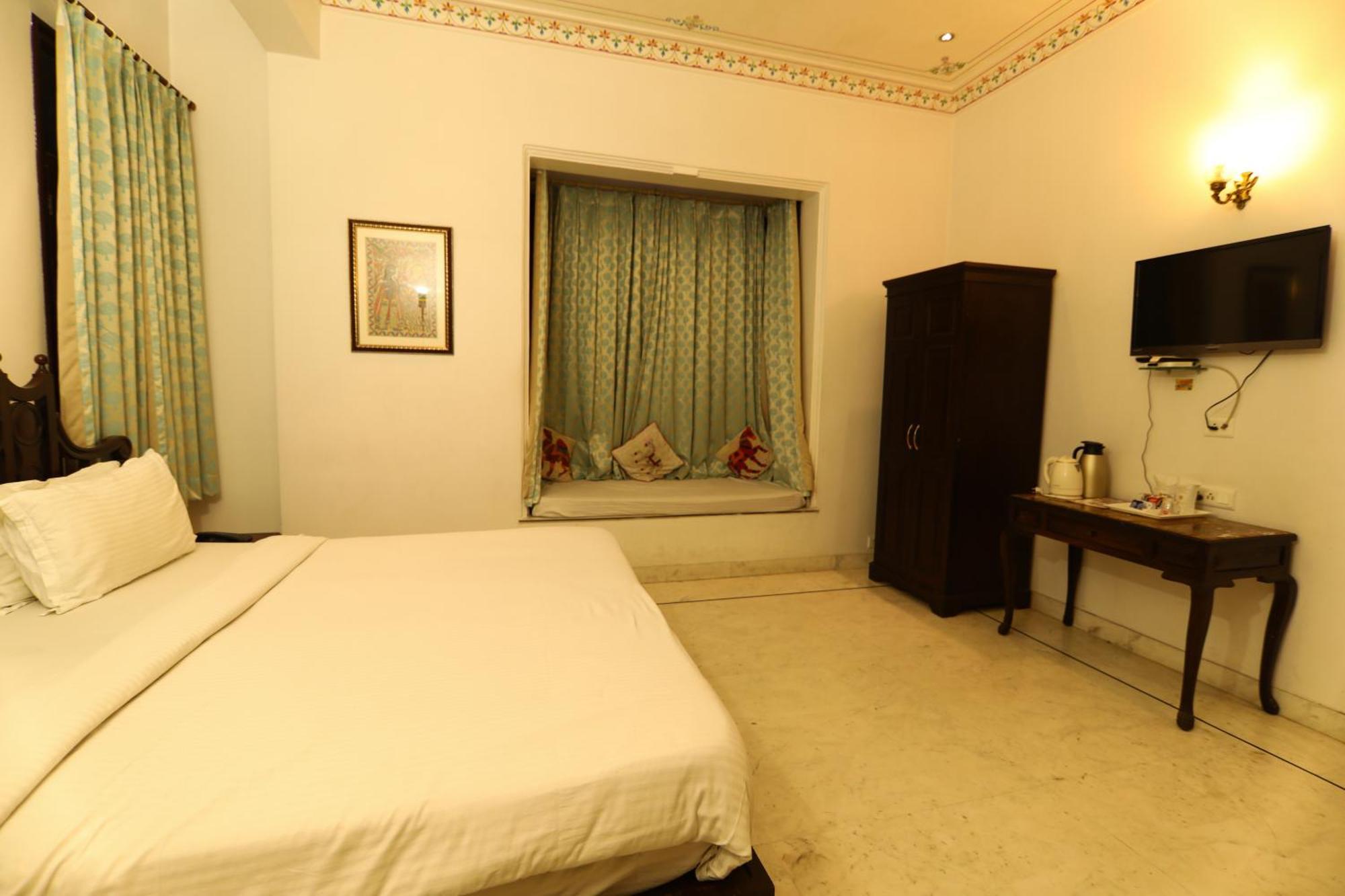 Hotel Boheda Palace Udaipur Buitenkant foto