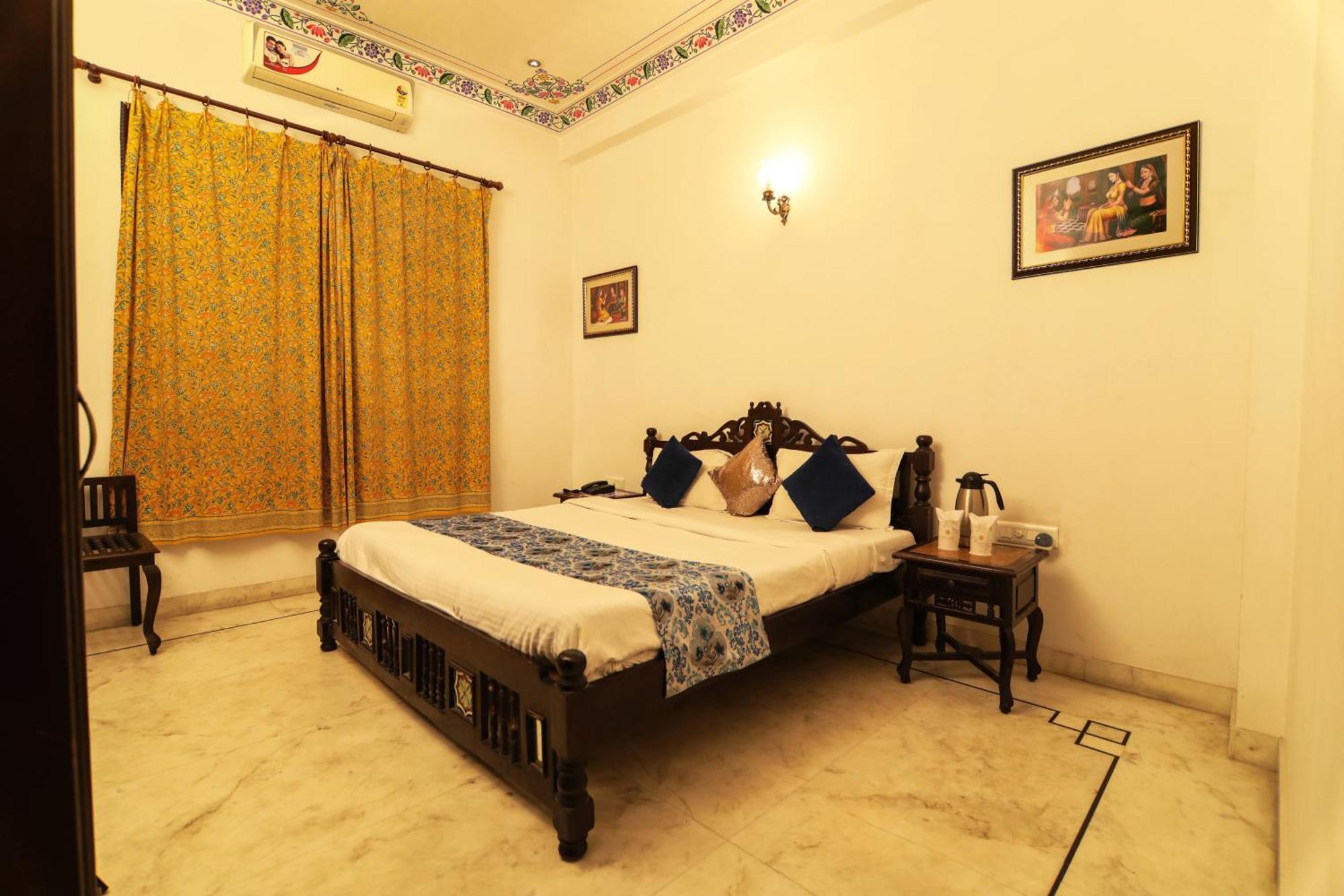 Hotel Boheda Palace Udaipur Buitenkant foto