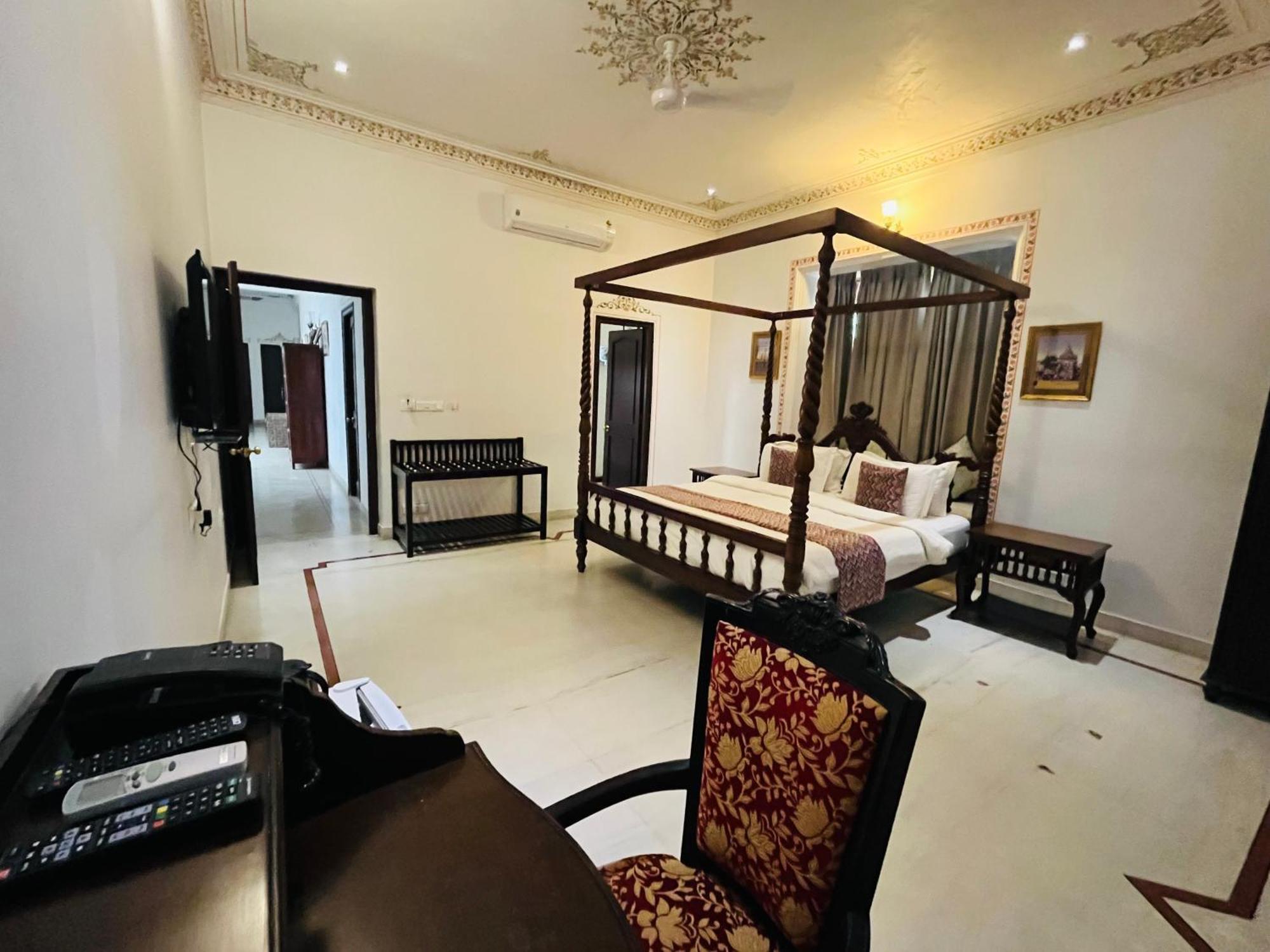 Hotel Boheda Palace Udaipur Buitenkant foto